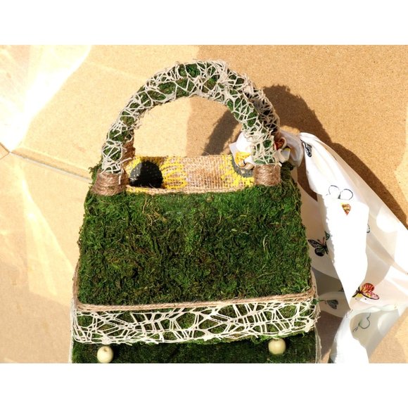 Handmade Moss Purse | Fully Lined | Functional | Spring Moss Bag | Easter Basket - Picture 8 of 15